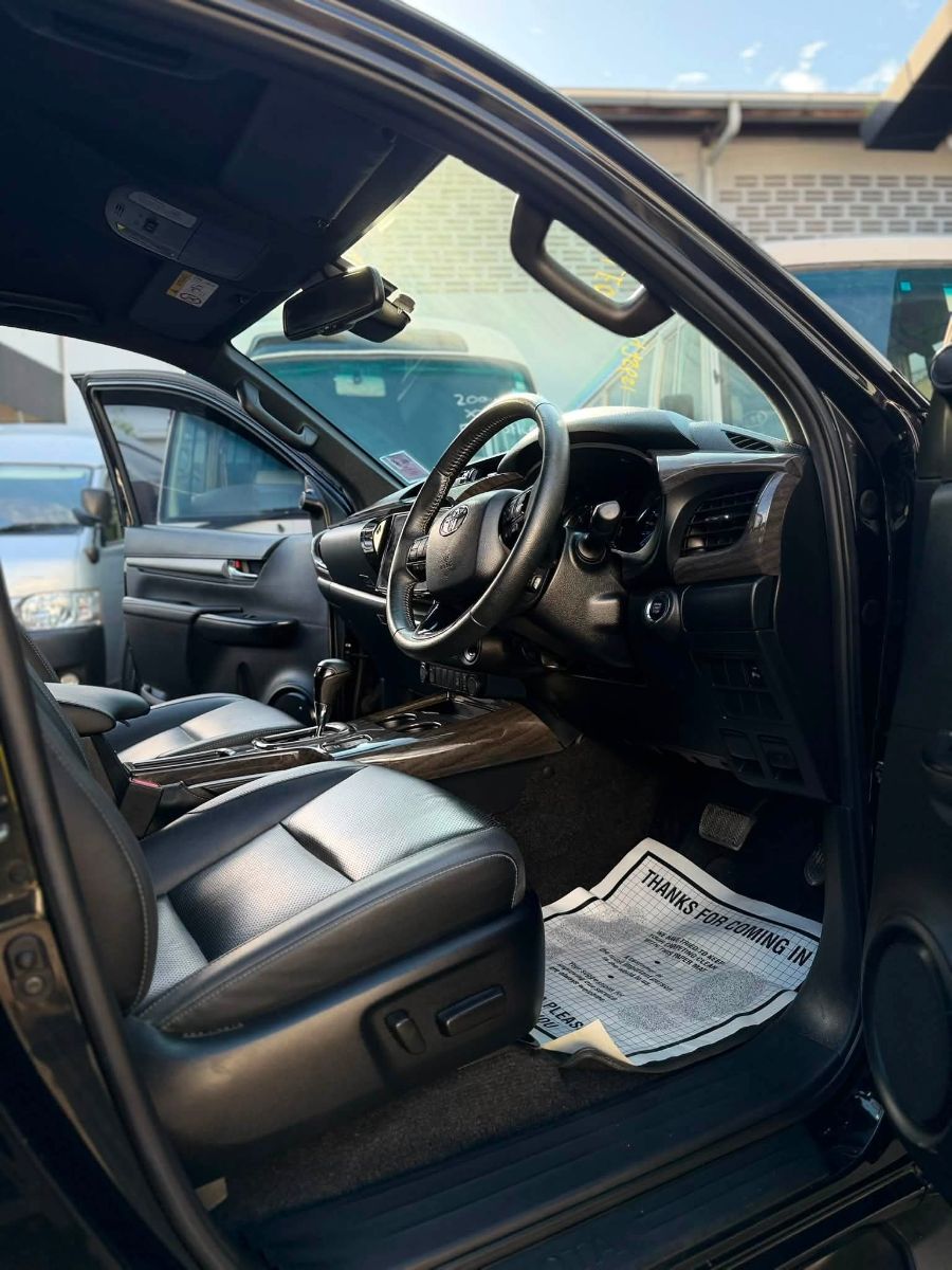 Toyota Hilux Rocco (2021) – 4WD Te Koop - afbeelding 2
