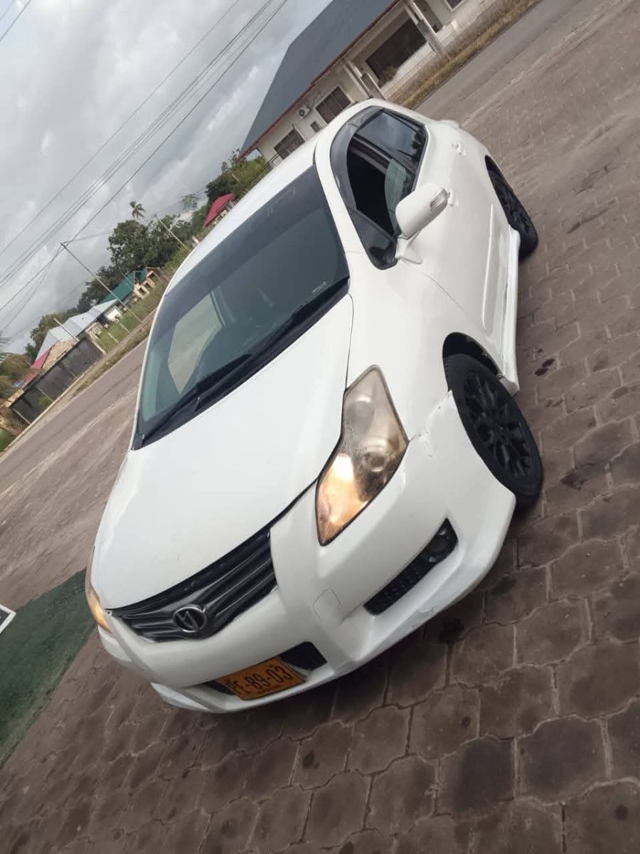 Toyota Blade (2008) โ Te Koop