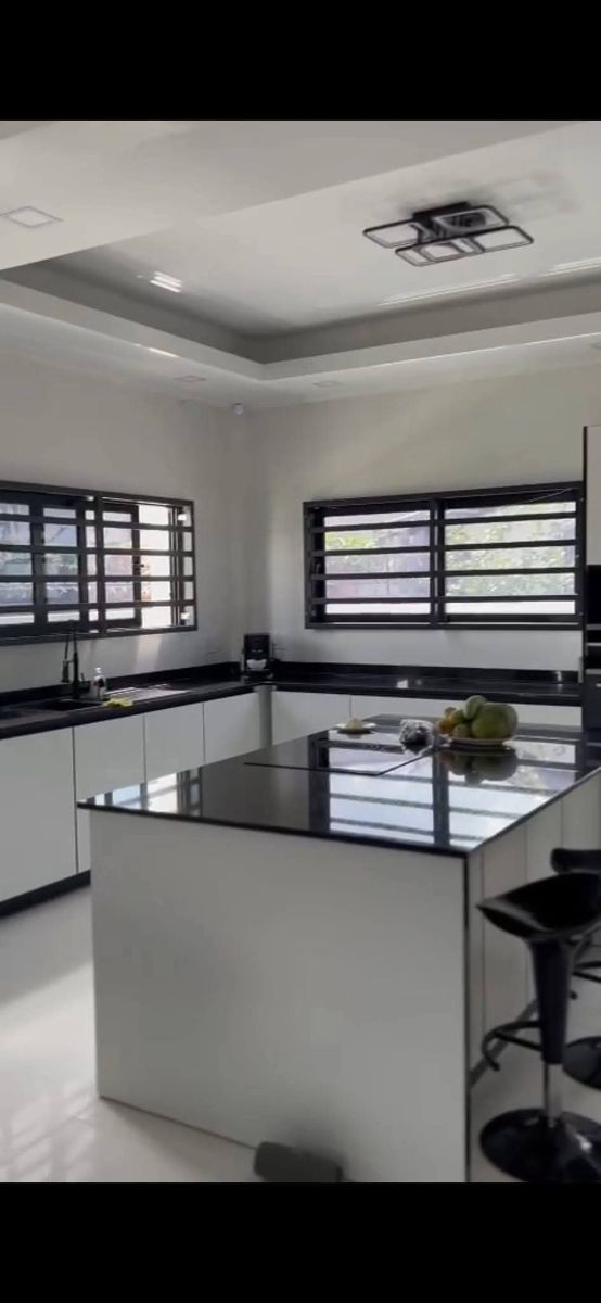Luxe Nieuwbouwwoning Te Koop – Omgeving Plutostraat - afbeelding 4