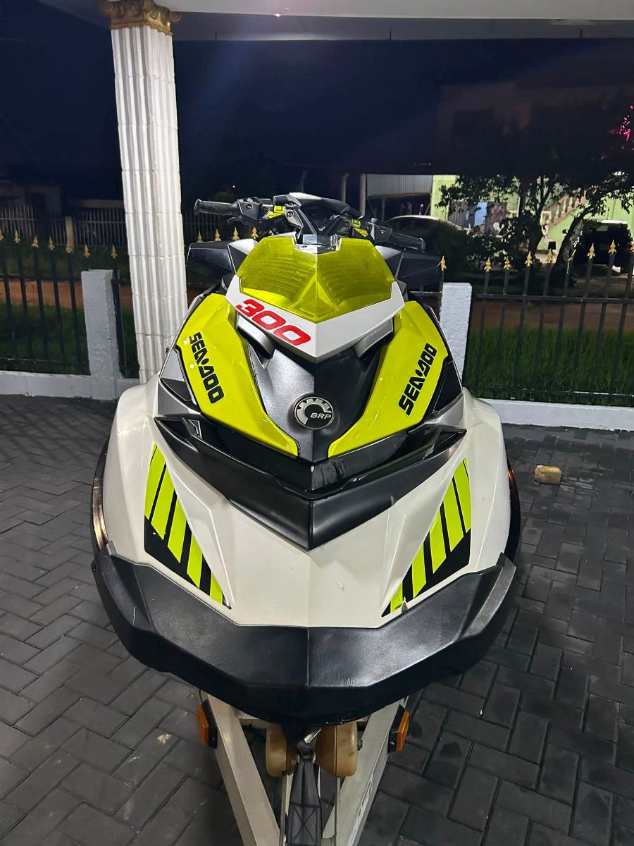 Sea-Doo RXP 300 Jetski (2017) – Te Koop - afbeelding 2
