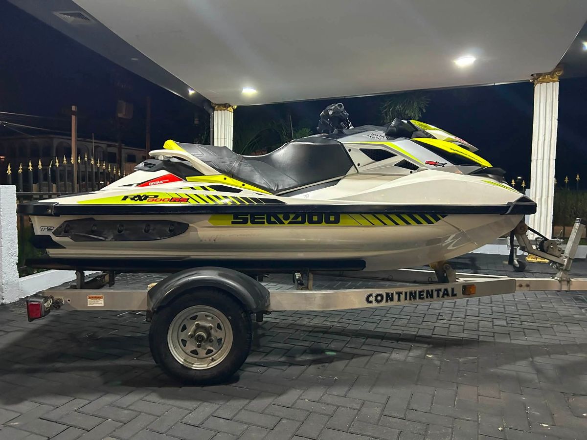 Sea-Doo RXP 300 Jetski (2017) – Te Koop - afbeelding 3