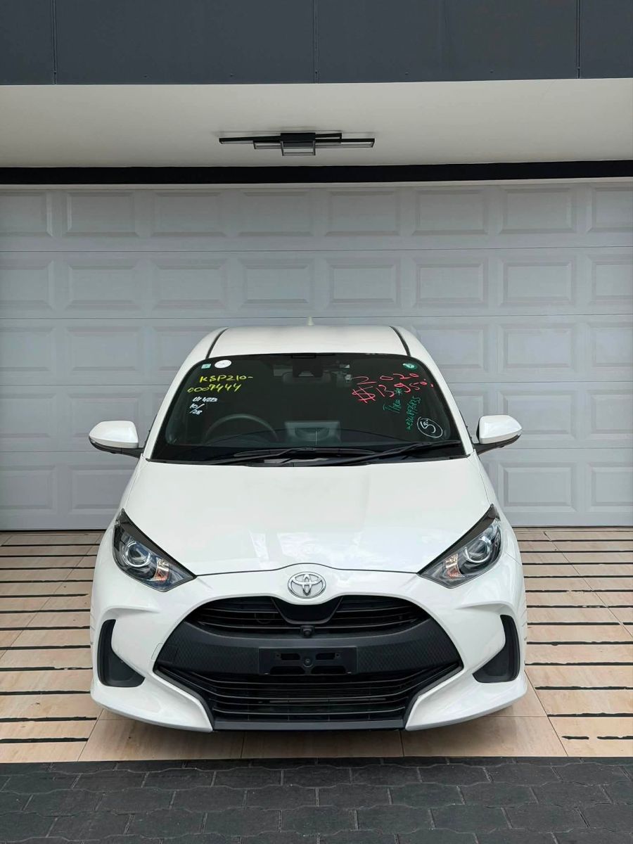 Toyota Yaris 2020 β Nieuw Binnen! - afbeelding 2