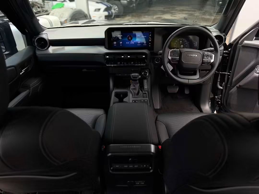 Toyota Land Cruiser Prado 250 – 2025 | 1GD Diesel | 7-Seater - afbeelding 3