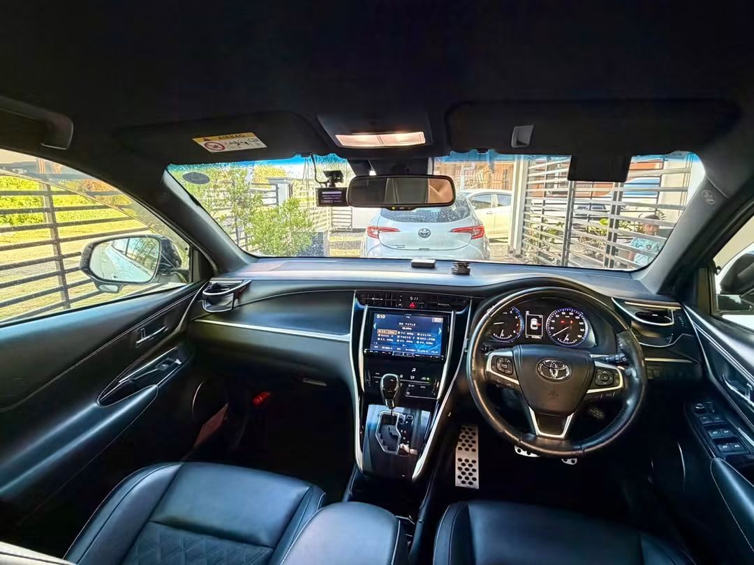 PAS INGEVOERD! Toyota Harrier 2019 | TRD | USD 24.750 - afbeelding 3