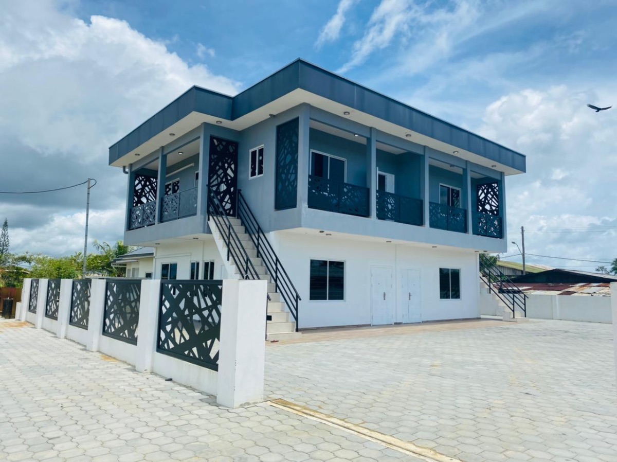 Kappa’s Place 🇸🇷 | Verhuur van moderne, veilige appartementen in Paramaribo 🏡