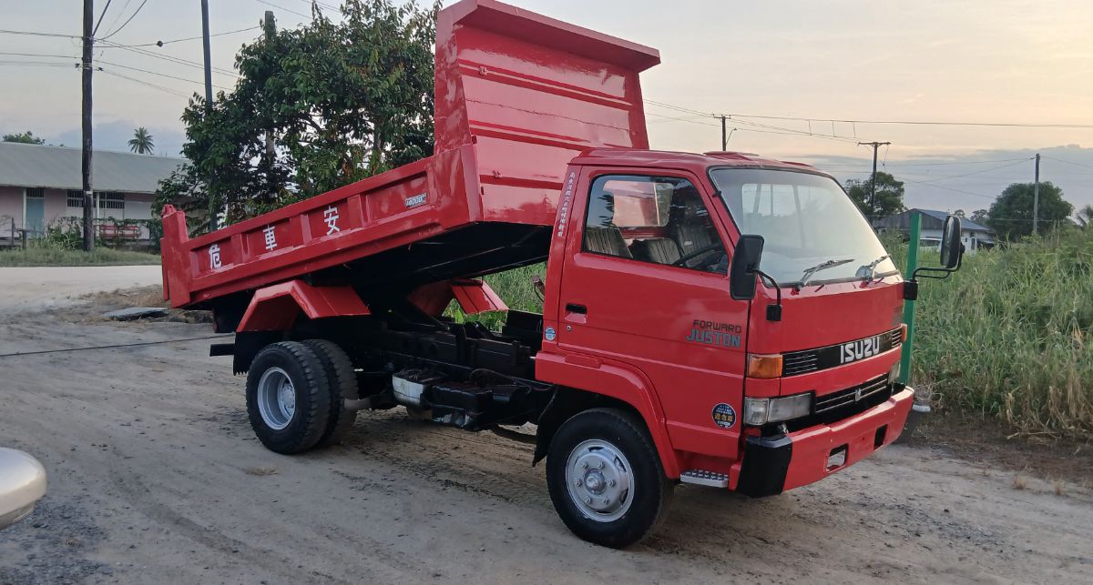 Isuzu 4ton juston