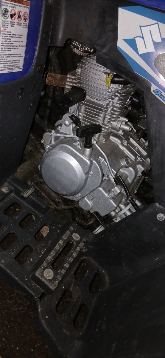 250cc atv 4x4 - afbeelding 4