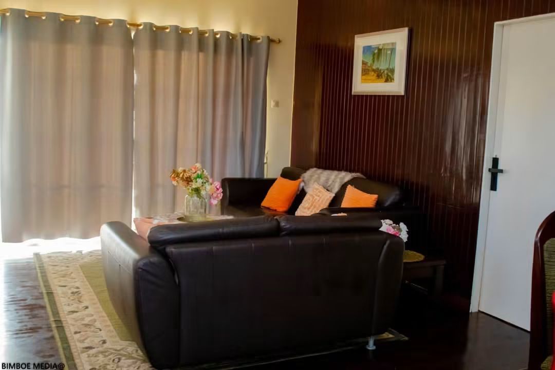Bovenwoning Vakantiehuis te Huur – 3 Slaapkamers & Airco