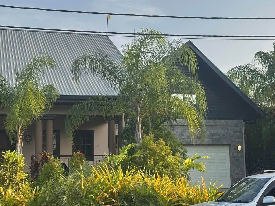 Ruime Huurwoning met Zolder te Huur – Palm Village, Commewijne