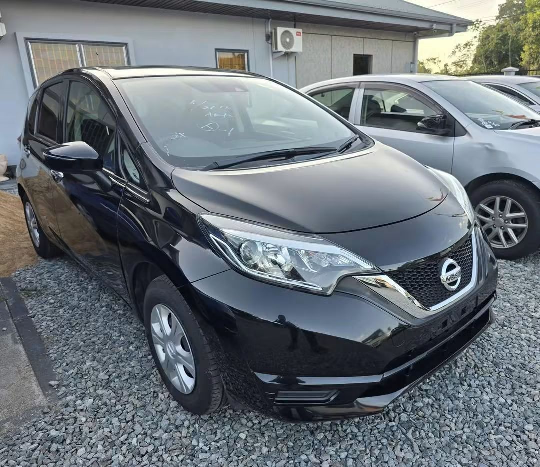 Nissan Note 2018 – 1200cc Gasoline | Alle Opties