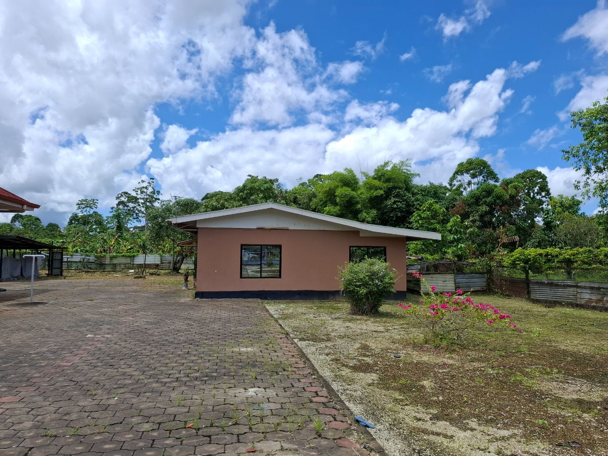 TE KOOP | Ruime & Luxe Woning met Extra Woning op Groot Perceel - afbeelding 2
