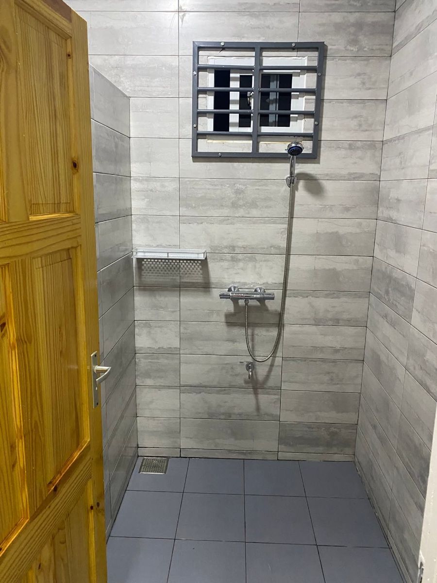 Gemeubileerd 2-Kamer Appartement te Huur – Palamoweg - afbeelding 5
