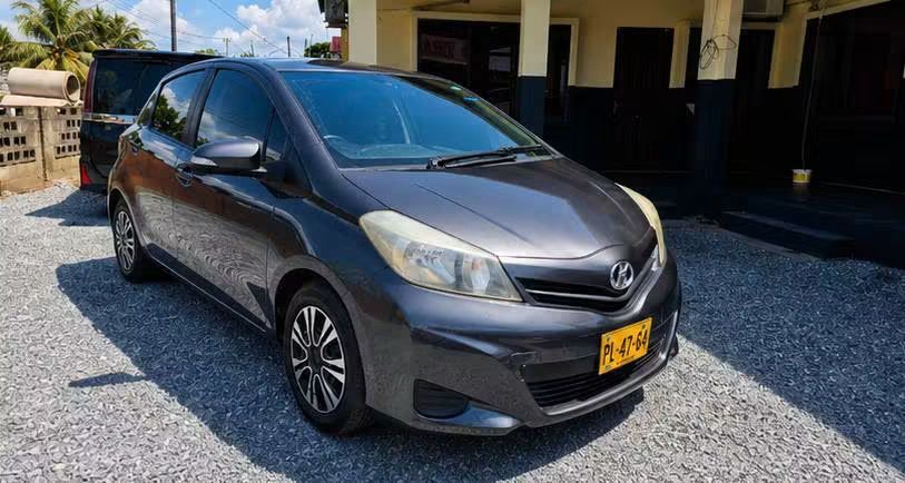 Toyota Vitz 2011 Te Koop – A1 Conditie