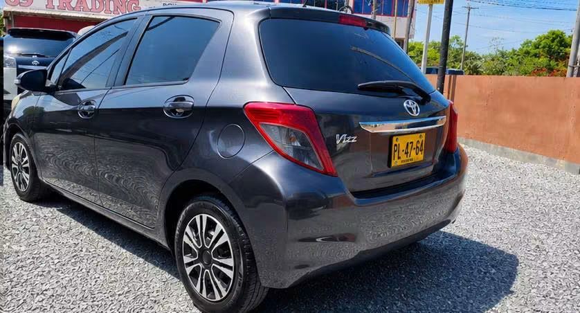 Toyota Vitz 2011 Te Koop – A1 Conditie - afbeelding 4